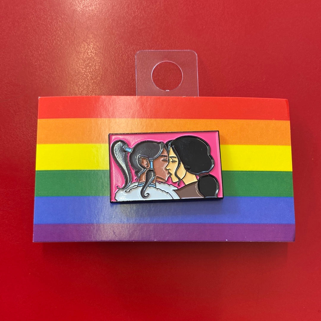 Korra/Asami Pride Pin