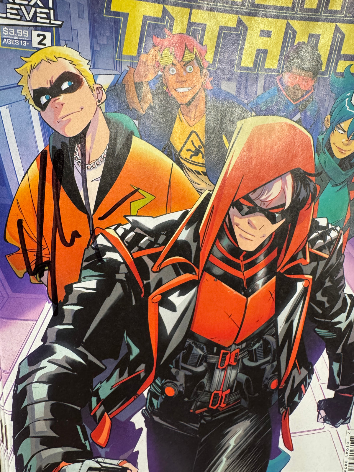 Teen Titans #2 Cover A Daniele Di Nicuolo *SIGNED*
